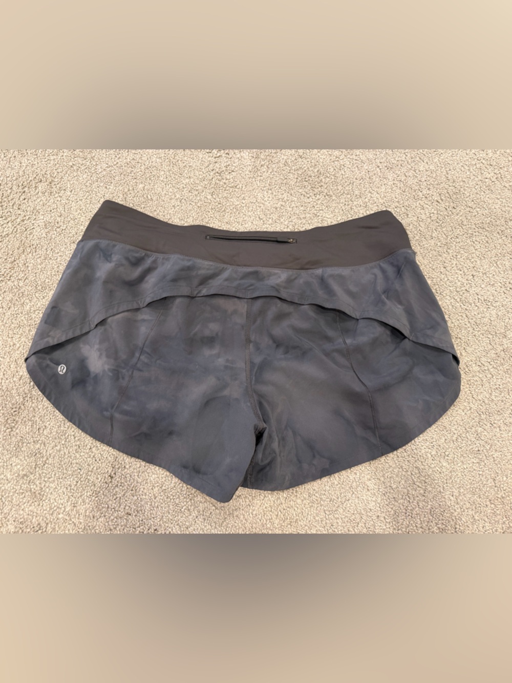 Lululemon Speed Up Mid-Rise Lined Short 4" Diamond Dye Pitch Grey Graphite Grey - Picture 4 of 6